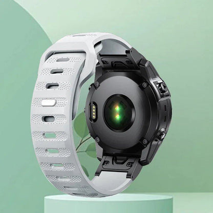 Compatible with Garmin Fenix 5/5X Plus/3/3HR, Epix 7X Solar, 6X/6 Pro, and Forerunner 935/945. 22mm and 26mm silicone brand quick-release smartwatch bands. Band Color: ; Ships from: Parallel Import