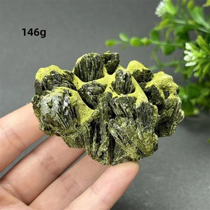 Natural Green Tourmaline Rough Stone Specimen Collection for Aura Healing, Meditation, and Energy Chakra Use. Gemstone Home Furnishing Gift. Parallel Import.