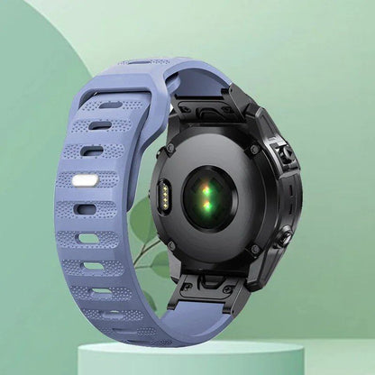 Compatible with Garmin Fenix 5/5X Plus/3/3HR, Epix 7X Solar, 6X/6 Pro, and Forerunner 935/945. 22mm and 26mm silicone brand quick-release smartwatch bands. Band Color: ; Ships from: Parallel Import