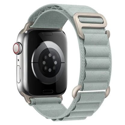 アップルウォッチ アルパインバンド ストラップ 49mm 45mm 44mm 40mm 41mm 42mm ナイロン ベルト iWatch シリーズ9 8 SE 4 3 7 6 5対応 サイズ： 並行輸入品