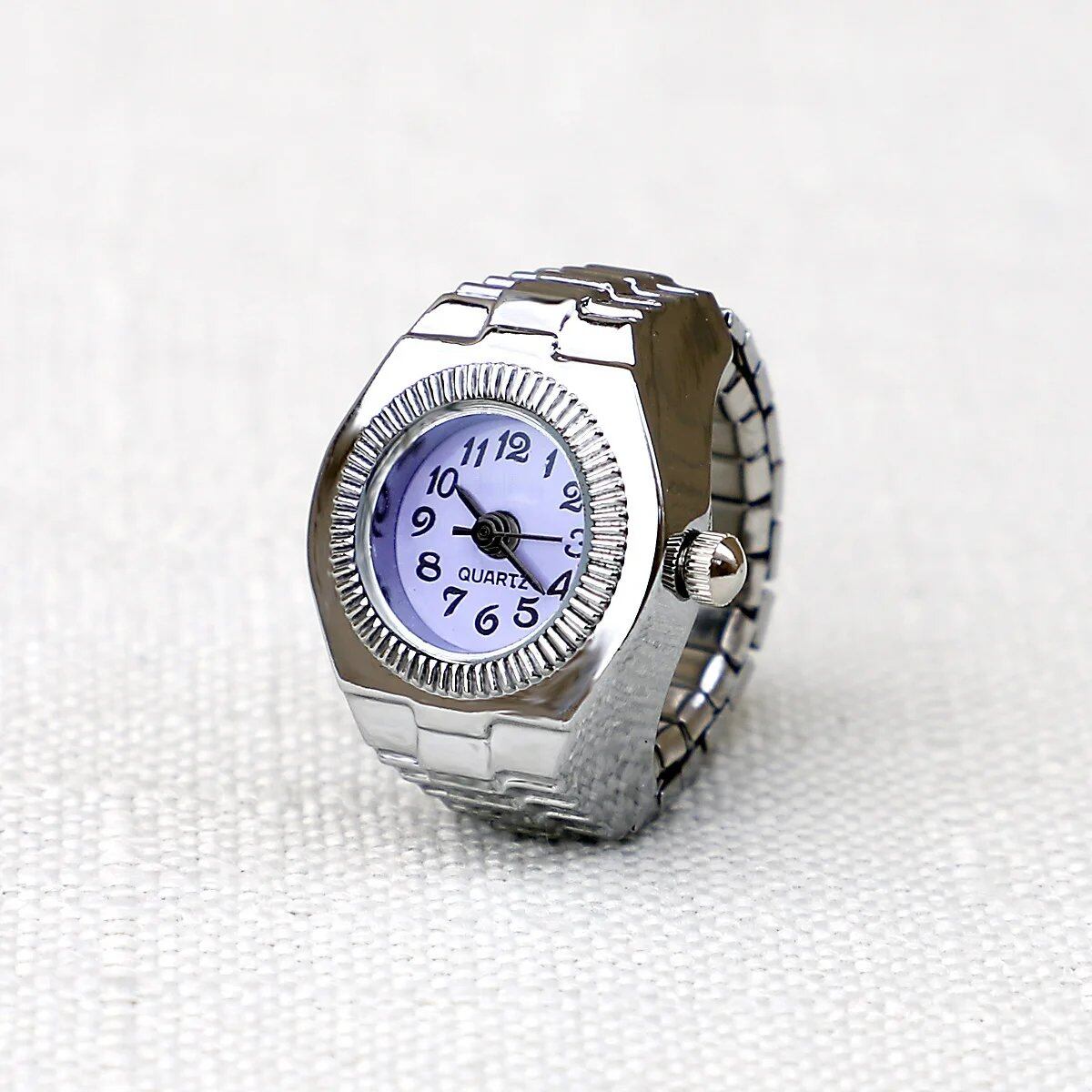 New and Popular Ring Watch, Creative Alloy Case with Ring-Shaped Dial, Couple's Style for Men and Women, Parallel Import