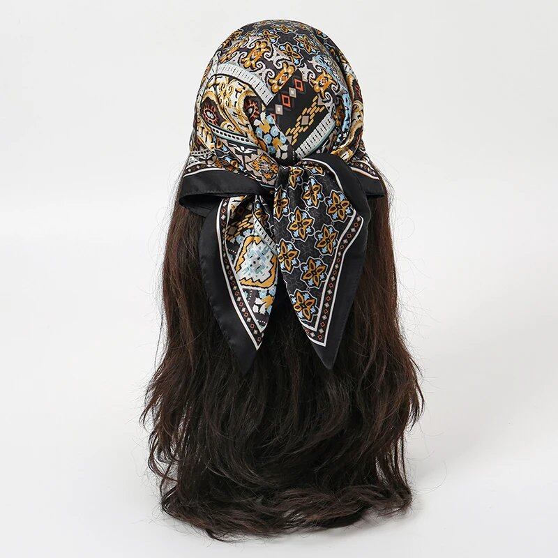 「サマービーチ 70×70cm スクエア シルク ムスリム ヒジャブ スカーフ 女性用 ハンカチ ハートプリント ヘッドバンダナ おしゃれ 小型 ラグジュアリー スカーフ タイ」 サイズ：70×70cm; 並行輸入品