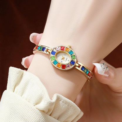 1 Women's Retro-Style Quartz Watch with Elegant Colorful Diamond-Set Dial, Compact Watch, Holiday Gift, Parallel Import