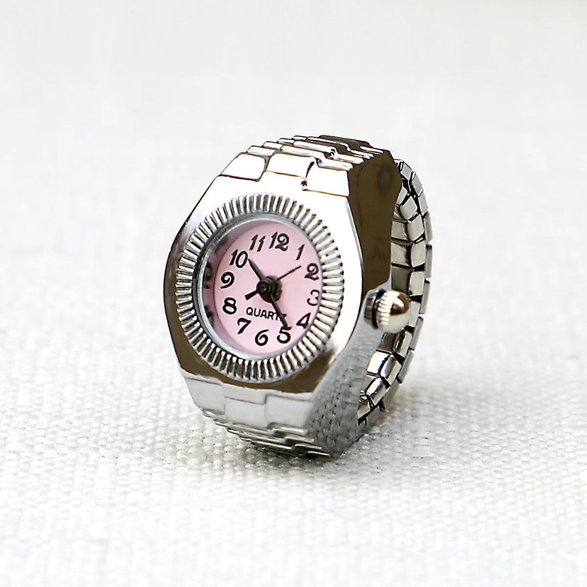 New and Popular Ring Watch, Creative Alloy Case with Ring-Shaped Dial, Couple's Style for Men and Women, Parallel Import