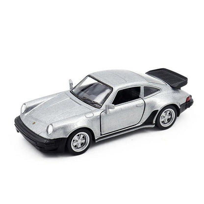 1/36スケール ポルシェ911ターボ 合金製ダイキャスト レトロレーシングカー プルバック式 ミニチュアモデル 男の子向けギフト コレクション 色 並行輸入品