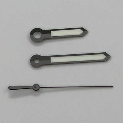 High-quality silver gun gold and rose gold watch hands with luminous finishes. Compatible with NH35, NH36, NH38, NH70, NH72, 7S26, 7S36, 4R35, and 4R36 movements. Parallel import.