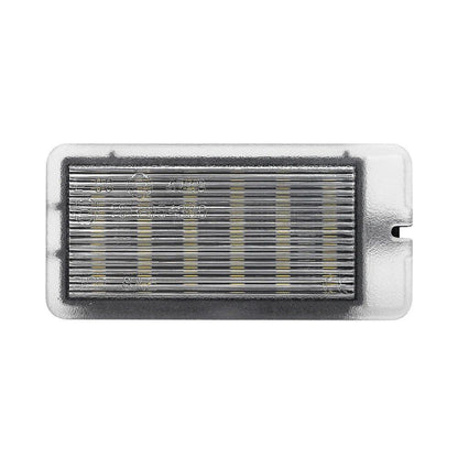 Set of 2 LED Trunk Lights for Nissan, Dacia, Renault, Clio, Megane 2, 3, Espace 4, Twingo, and Grand Scenic. Parallel import.