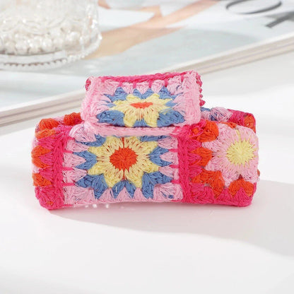 10.5cm Knit Flower Hair Claw with Black Embroidery, Asymmetrical Claw Hair Clip, Crab Hairpin, Retro Hair Accessory for Women, Color Parallel Import