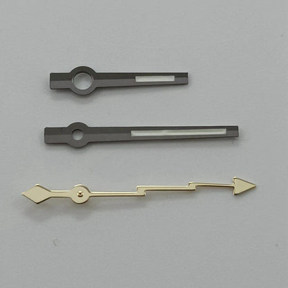 Silver gunmetal watch hands, lightning second hand, luminous hands, compatible with NH35, NH36, NH38, NH70, NH72, 7S26, 7S36, 4R35, and 4R36 models. Parallel import.