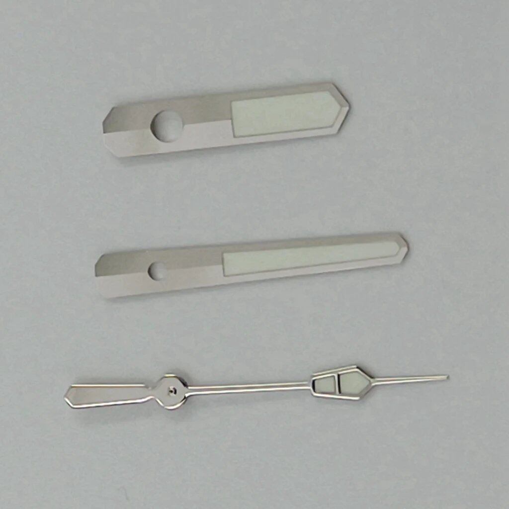 Silver Blue, Red, Green, Orange, Rose Gold, and Luminous Hands. Compatible with NH35, NH36, 7S26, 7S36, 4R35, and 4R36 Movements. Parallel Import.