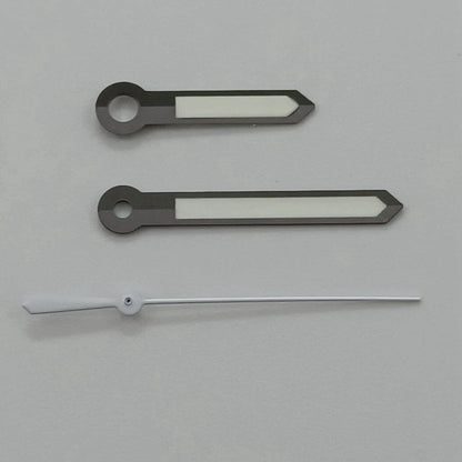 High-quality silver gun gold and rose gold watch hands with luminous finishes. Compatible with NH35, NH36, NH38, NH70, NH72, 7S26, 7S36, 4R35, and 4R36 movements. Parallel import.