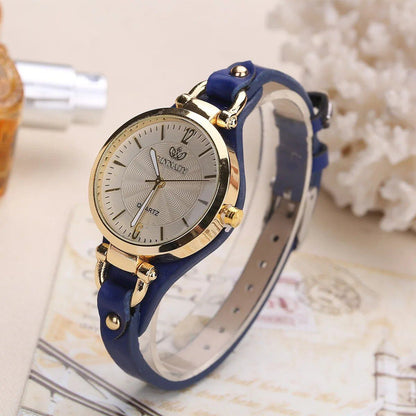 High-quality women's quartz watch with leather strap, casual watch, perfect as a gift. Various colors available. Parallel import.